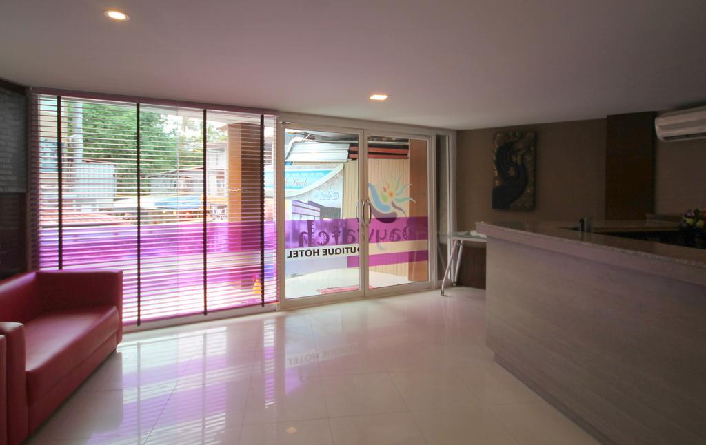 Baywatch Boutique Hotel Ao Nang Krabi town Exteriör bild